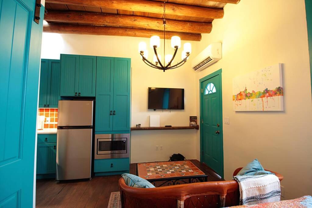 Closson Studio - Stylish - Near Plaza - Queen Bed Santa Fe Ngoại thất bức ảnh